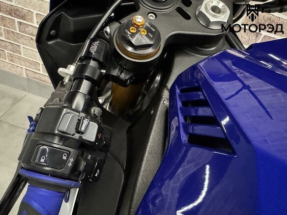 2015 Yamaha YZF-R1, синий - вид 11