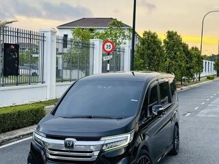 2021 Honda Stepwgn V Рестайлинг, чёрный, 1970000 рублей, вид 1