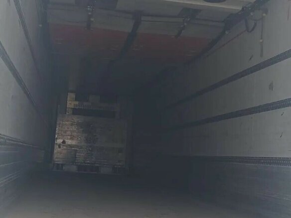 2007 Schmitz Cargobull SKO, белый, 2000000 рублей - вид 4