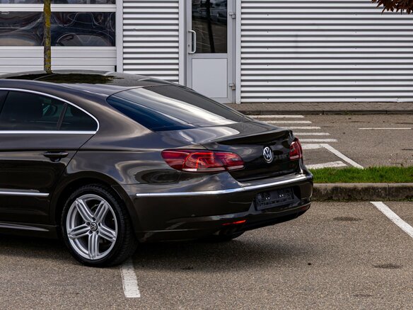 2013 Volkswagen Passat CC I Рестайлинг, коричневый, 1595000 рублей - вид 9