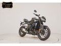2025 Triumph Street Triple, чёрный, 1477000 рублей - вид 2