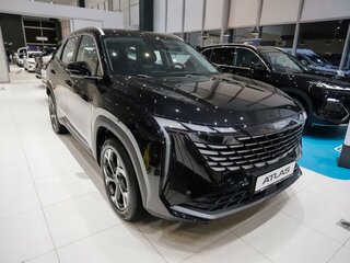 2026 Geely Atlas II, чёрный, 4124000 рублей, вид 4