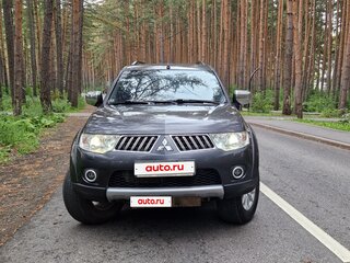 2013 Mitsubishi Pajero Sport II, серый, 1600000 рублей, вид 1