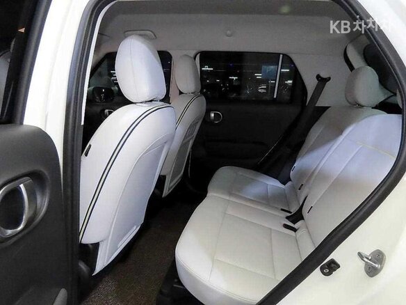 2023 Hyundai Casper I, белый - вид 5
