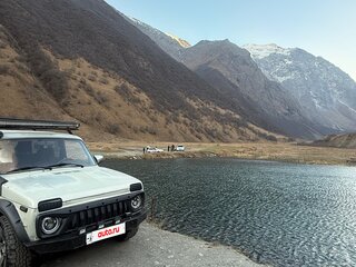 2006 Lada (ВАЗ) 2131 (4x4) 213105 I, белый, 370000 рублей, вид 3