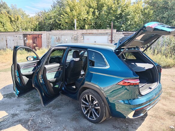 2023 Geely Monjaro (Xingyue L) I, синий, 3000000 рублей - вид 13