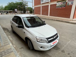 2017 Lada (ВАЗ) Granta I, белый, 330000 рублей, вид 3