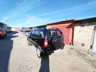 2008 Chevrolet Niva I, чёрный, 390000 рублей, вид 1