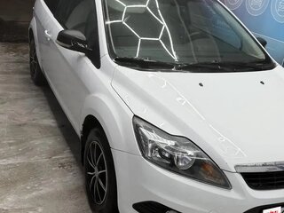 2008 Ford Focus II Рестайлинг, белый, 300000 рублей, вид 1