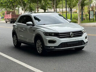 2019 Volkswagen T-Roc I, белый, 1450007 рублей, вид 2