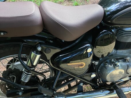 2024 Royal Enfield Classic 350, чёрный, 370000 рублей, вид 5