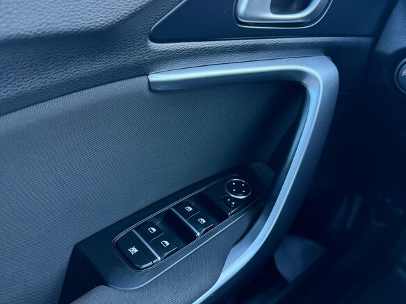 2019 Kia Ceed III, белый, 1560000 рублей - вид 6