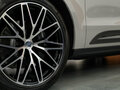 2026 Porsche Macan I Рестайлинг 2, серый - вид 7