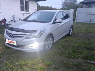 2014 Hyundai Solaris I Рестайлинг, бежевый, 900000 рублей, вид 1