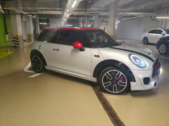 2015 Mini Hatch JCW III (F55/F56), серебристый, 2499000 рублей - вид 1