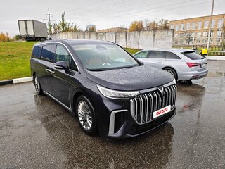2023 Voyah Dream I, фиолетовый, 5500000 рублей, вид 2