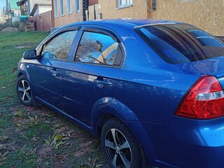 2009 Chevrolet Aveo I Рестайлинг, синий, 300000 рублей, вид 3
