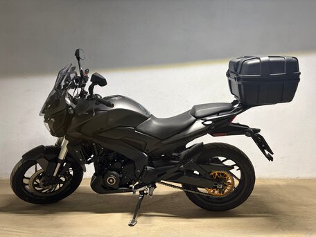 2022 Bajaj Dominar 400, чёрный, 340000 рублей, вид 3