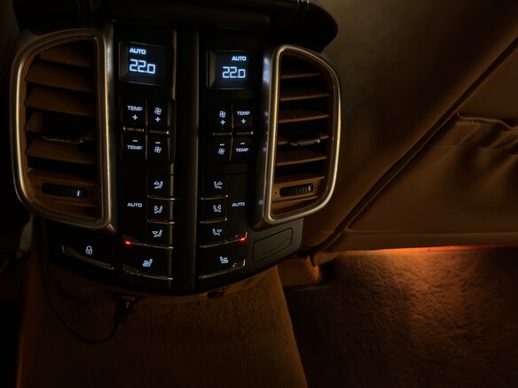 2012 Porsche Cayenne Turbo II (958), чёрный, 3800000 рублей - вид 14