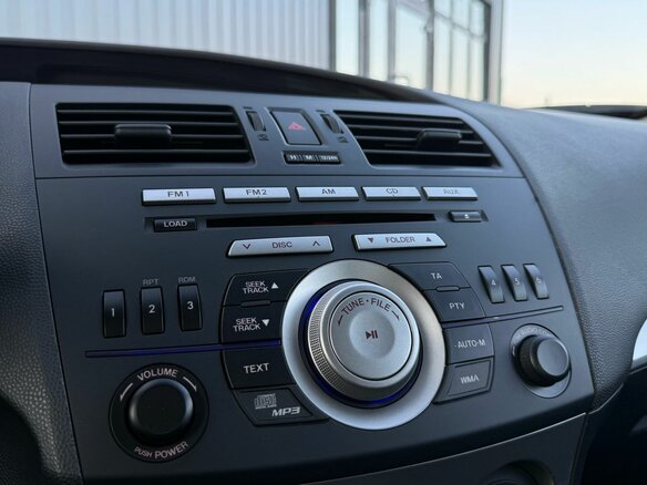 2011 Mazda 3 II (BL), серый, 1090000 рублей - вид 16