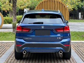 2021 BMW X1 18i sDrive II (F48) Рестайлинг, синий, 1950000 рублей, вид 4