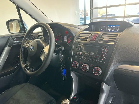 2014 Subaru Forester IV, синий, 1316000 рублей - вид 23