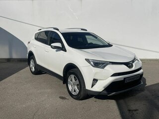 2019 Toyota RAV4 IV (XA40) Рестайлинг, белый, 2170000 рублей, вид 4