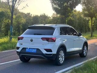 2023 Volkswagen T-Roc I (China Market), белый, 1350000 рублей, вид 4