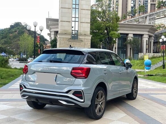 2023 Audi Q2 L 35 TFSI I Рестайлинг, серый, 1740000 рублей - вид 3