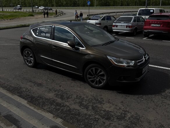 2012 Citroen DS4, коричневый, 650000 рублей - вид 1