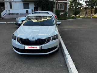 2018 Skoda Octavia III (A7) Рестайлинг, белый, 1440000 рублей, вид 1