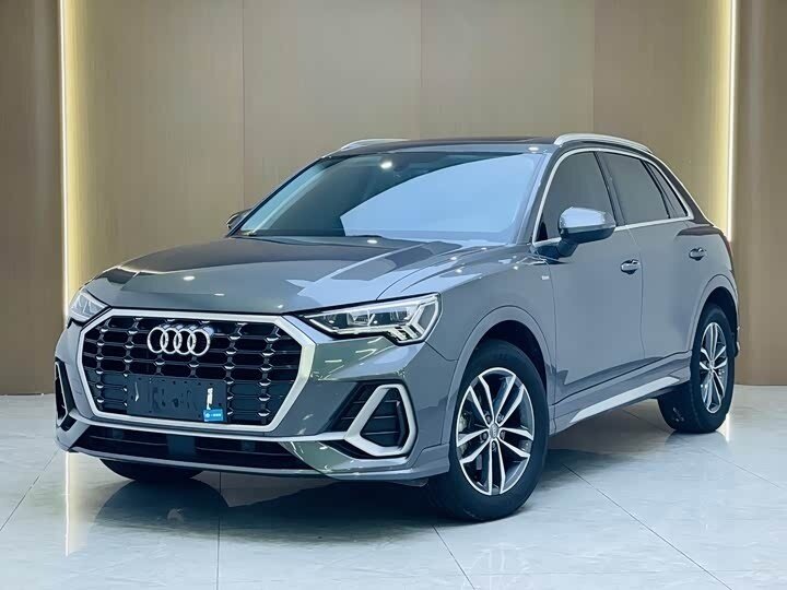 Открыть фотографии: Audi Q3 II (F3)