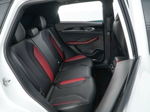 2023 Geely Coolray (Binyue Cool) I Рестайлинг, белый, 1899077 рублей - вид 6