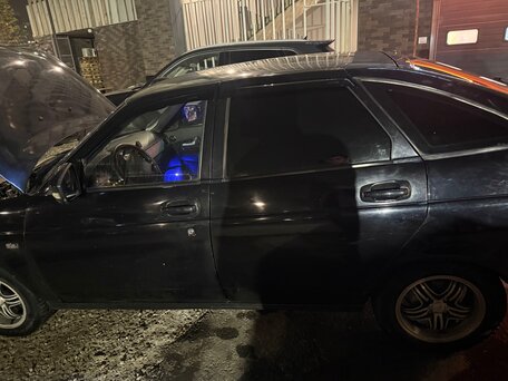 2010 Lada (ВАЗ) Priora I, чёрный, 200000 рублей, вид 1