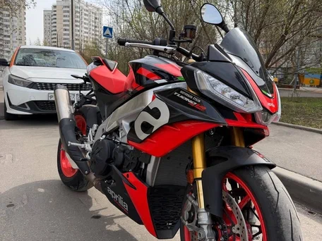 2022 Aprilia Tuono V4, красный, 2200000 рублей, вид 5