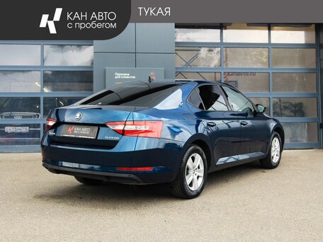 2019 Skoda Superb III, синий, 1498000 рублей, вид 3