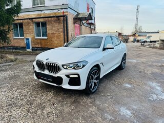 2021 BMW X6 30d III (G06), белый, 8240000 рублей, вид 3