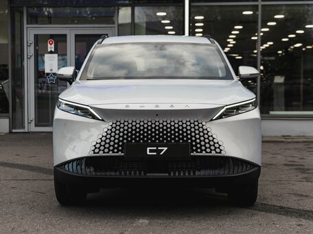 Omoda C7