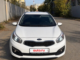 2017 Kia Ceed II Рестайлинг, белый, 1480000 рублей, вид 2