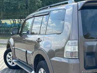 2012 Mitsubishi Pajero IV Рестайлинг 1, коричневый, 2000000 рублей, вид 4