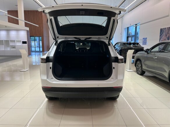 2026 Omoda C7, белый, 3299000 рублей - вид 8