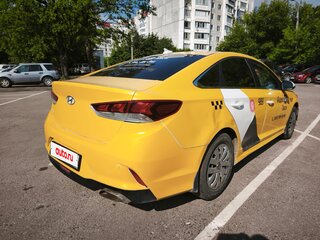 2019 Hyundai Sonata VII (LF) Рестайлинг, жёлтый, 780000 рублей, вид 5
