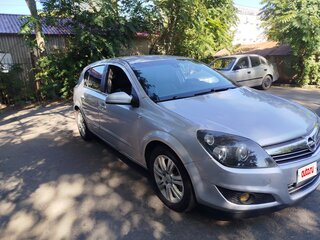 2008 Opel Astra H Рестайлинг, серебристый, 420000 рублей, вид 2