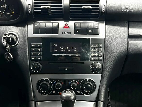 2006 Mercedes-Benz C-Класс 180 II (W203) Рестайлинг, чёрный, 625000 рублей - вид 13