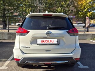 2021 Nissan X-Trail III Рестайлинг, белый, 2699999 рублей, вид 4
