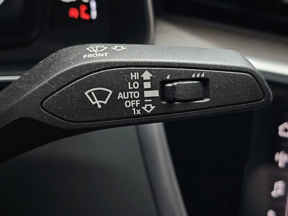 2025 Audi A6 45 TFSI V (C8) Рестайлинг, белый, 7480500 рублей - вид 18