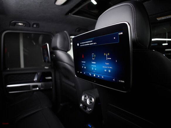 2024 Mercedes-Benz G-Класс AMG 63 AMG II (W465) Рестайлинг, золотистый, 27300000 рублей - вид 18
