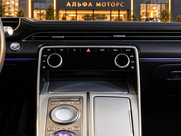 2021 Genesis GV80 I, чёрный, 4990000 рублей - вид 11
