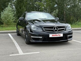 2014 Mercedes-Benz C-Класс AMG 63 AMG Performance III (W204) Рестайлинг, чёрный, 5100000 рублей, вид 4