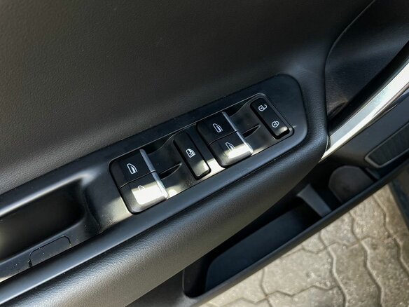 2020 Geely Atlas I, бежевый, 1699000 рублей - вид 27